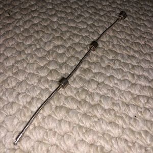 Silver Pandora Braceleg